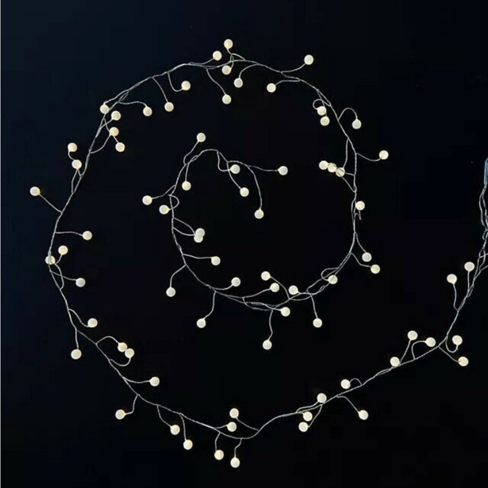 NWT Anthropologie Terrain Stargazer Snowberry Garland 15’